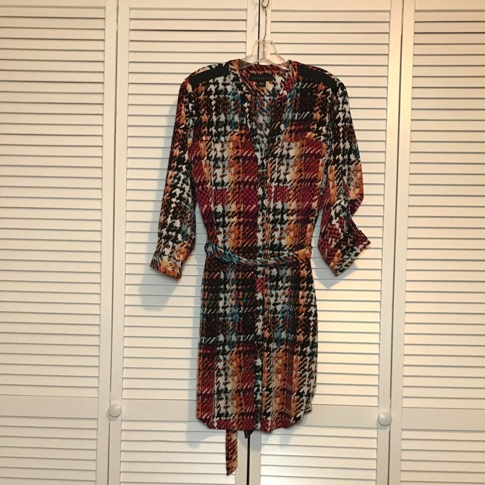 Attention Geometric V-neck Adjustable Sleeves Belted Midi Dress L